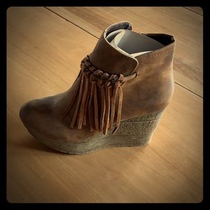 Brand new Sbicca fringe wedge bootie.